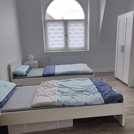 Ferienwohnung Fuer Bis Zu 6 Personen Zu Vermieten! Oberhausen  Exteriör bild